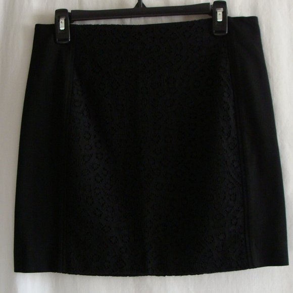 ANN TAYLOR LOFT Black PONTE Knit & LACE Skirt Sz 6 - Picture 1 of 6